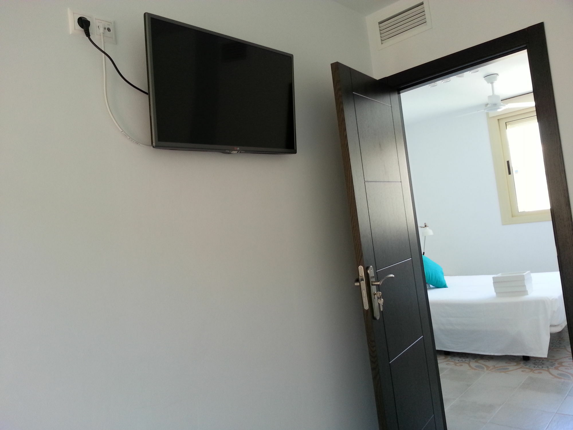 La Siesta De Picasso Hotel มาลากา ภายนอก รูปภาพ
