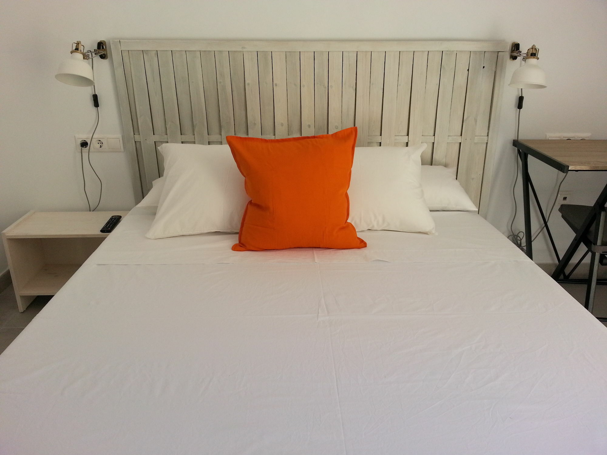 La Siesta De Picasso Hotel มาลากา ภายนอก รูปภาพ